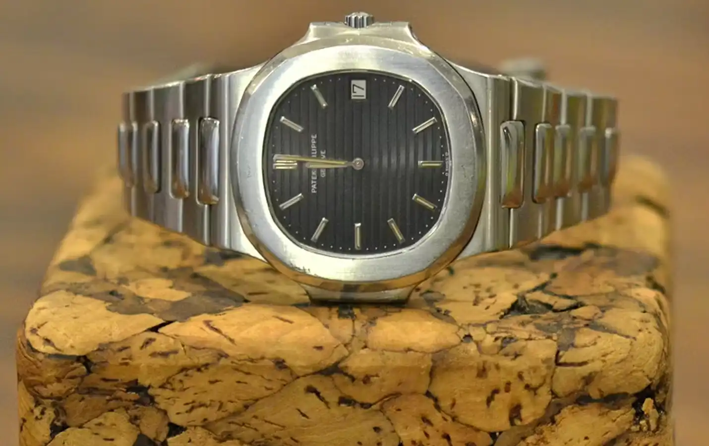 Patek Philippe Nautilus 3700 WatchProject 21 Shop